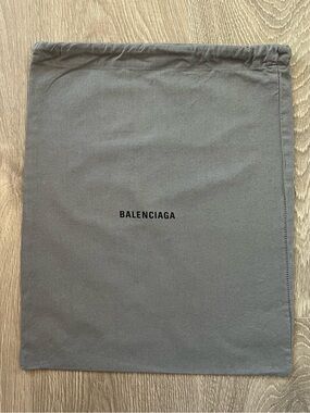 Balenciaga dust bags (C540)